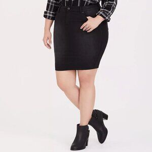 Torrid Black Denim Mini Skirt size 16